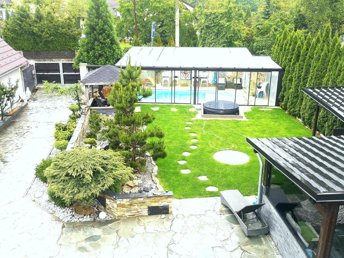 Aspen Villa Kamenny Ujezd  Bagian luar foto
