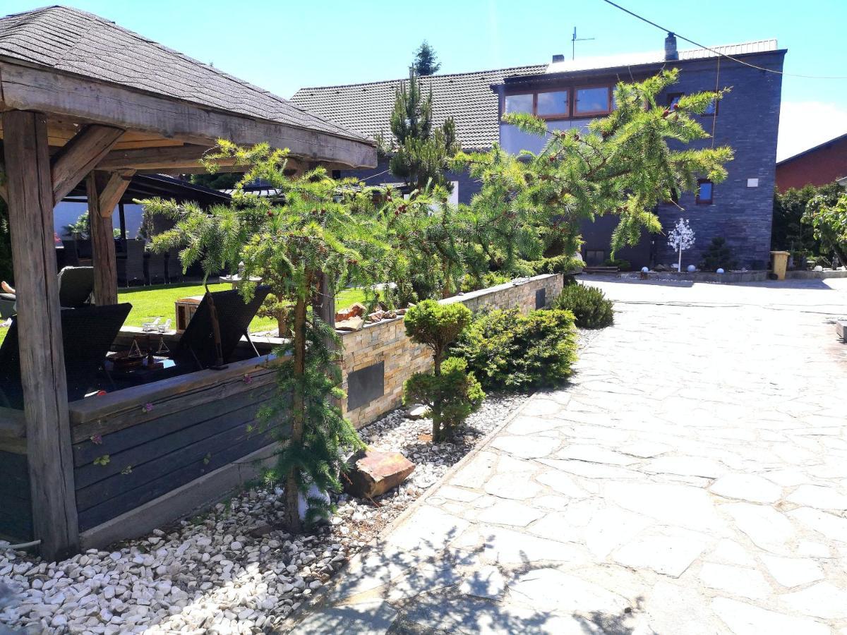 Aspen Villa Kamenny Ujezd  Bagian luar foto